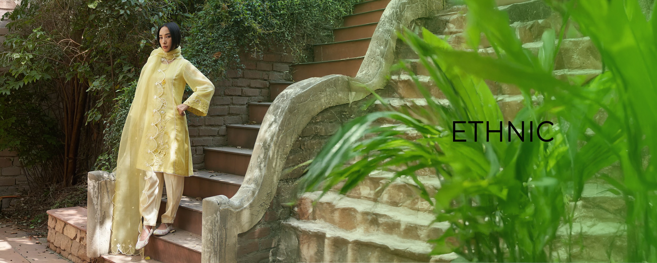 Ethnic Wearslider_item_HHmhYr