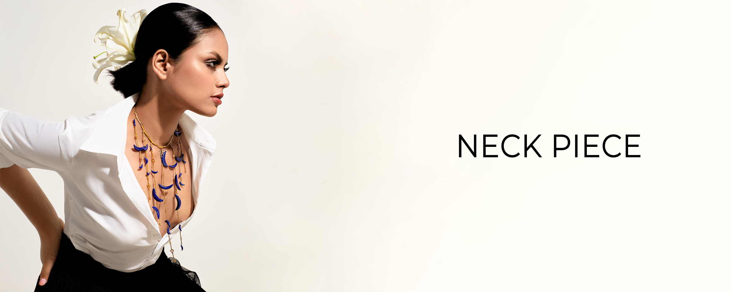 Neckpiecesslider_item_HHmhYr