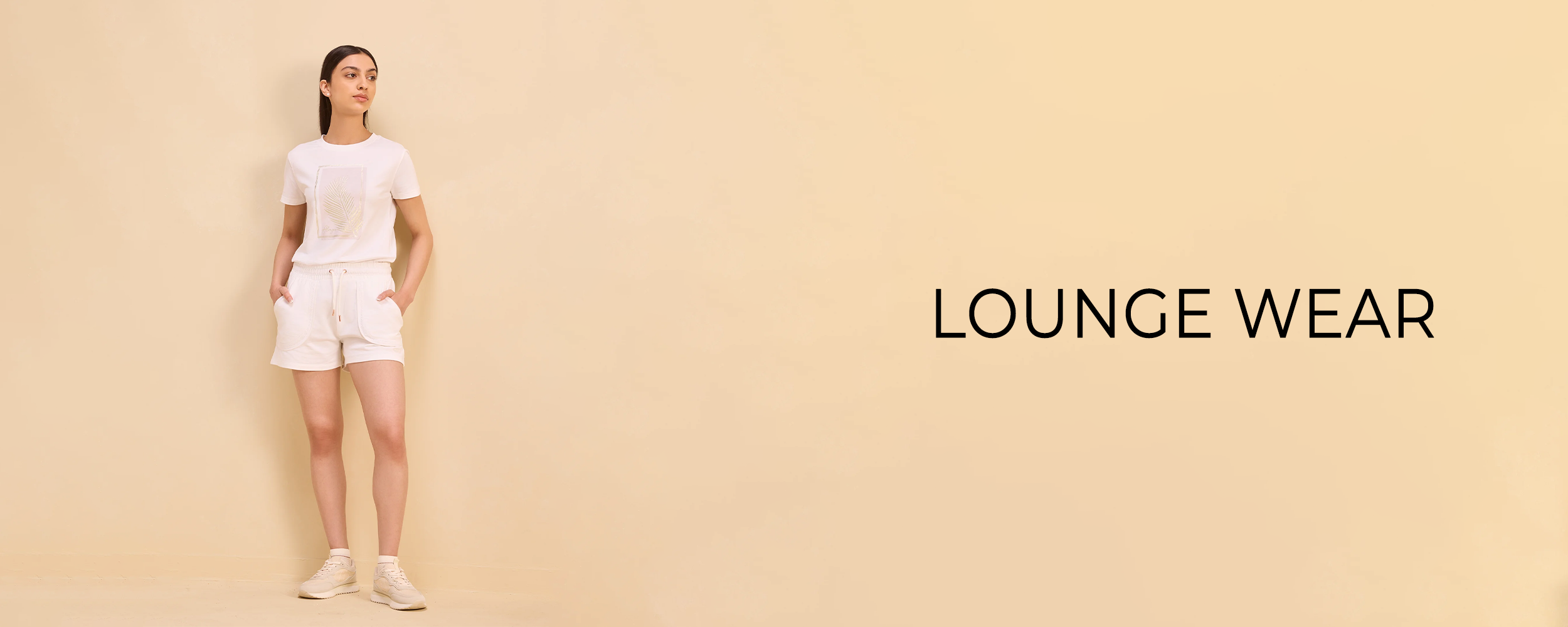 Lounge Wearslider_item_HHmhYr