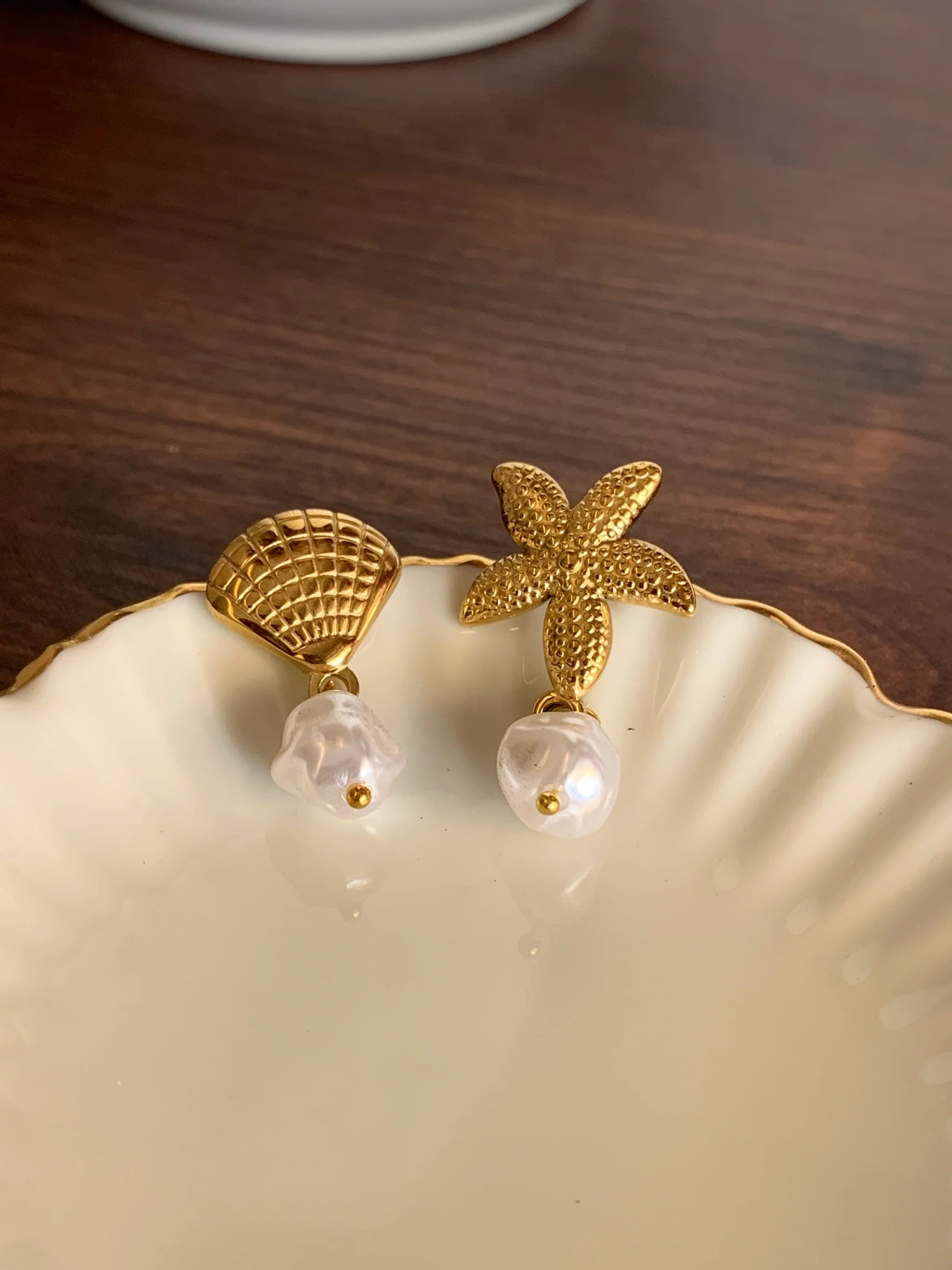 Tarini Earrings