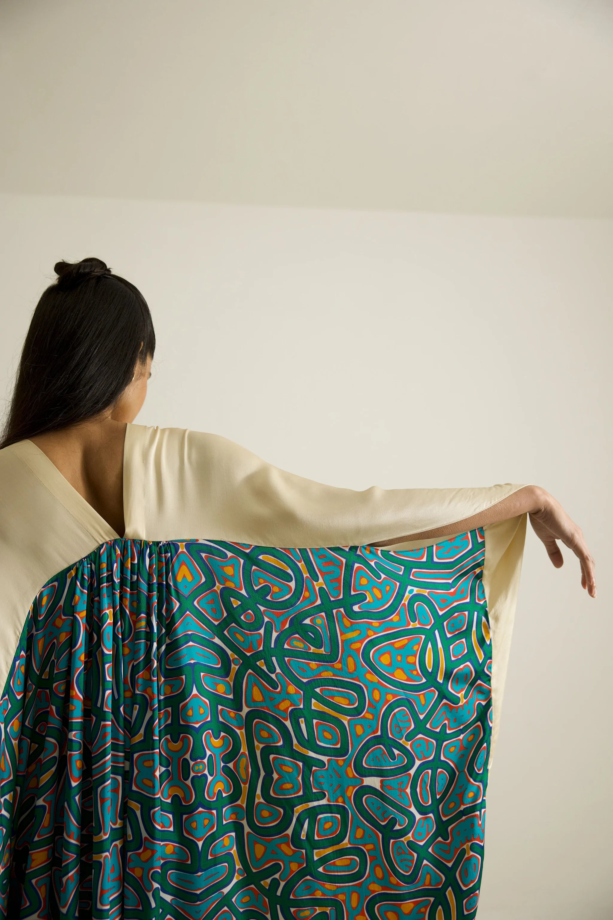 Urban Crown Filled Kaftan