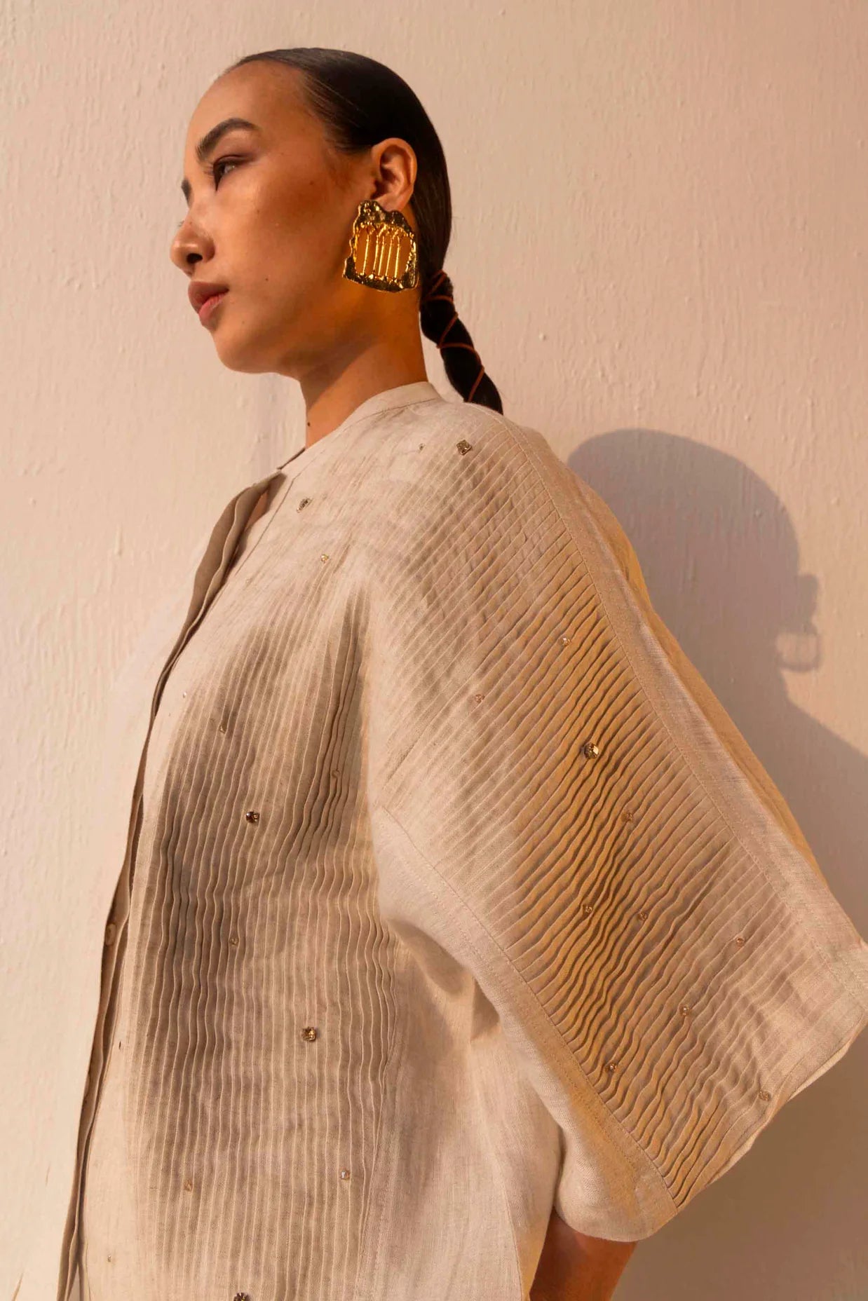 Sandstone Tuck Linen Shirt