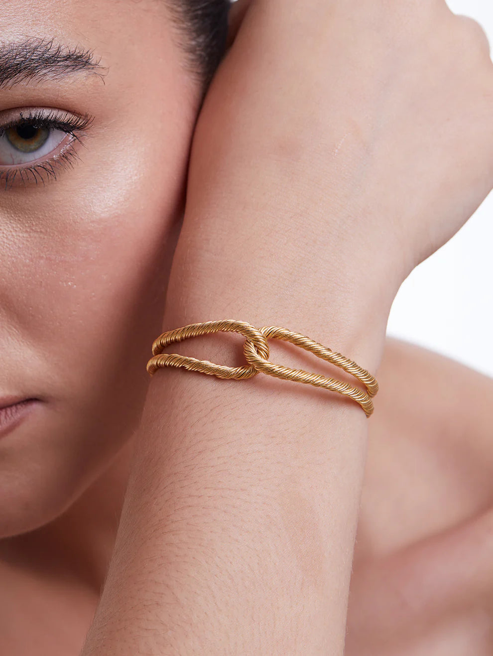 Threaded Interlocked Bracelet