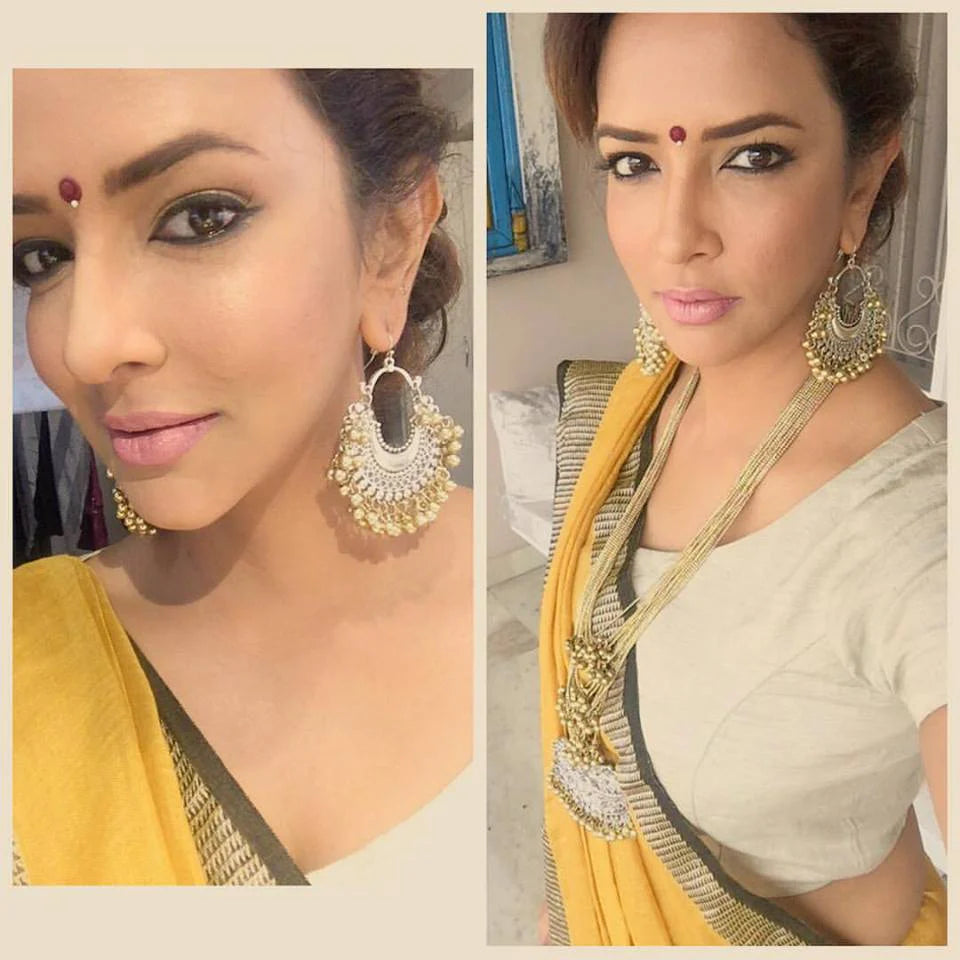 Crescent Ghungroo Earrings