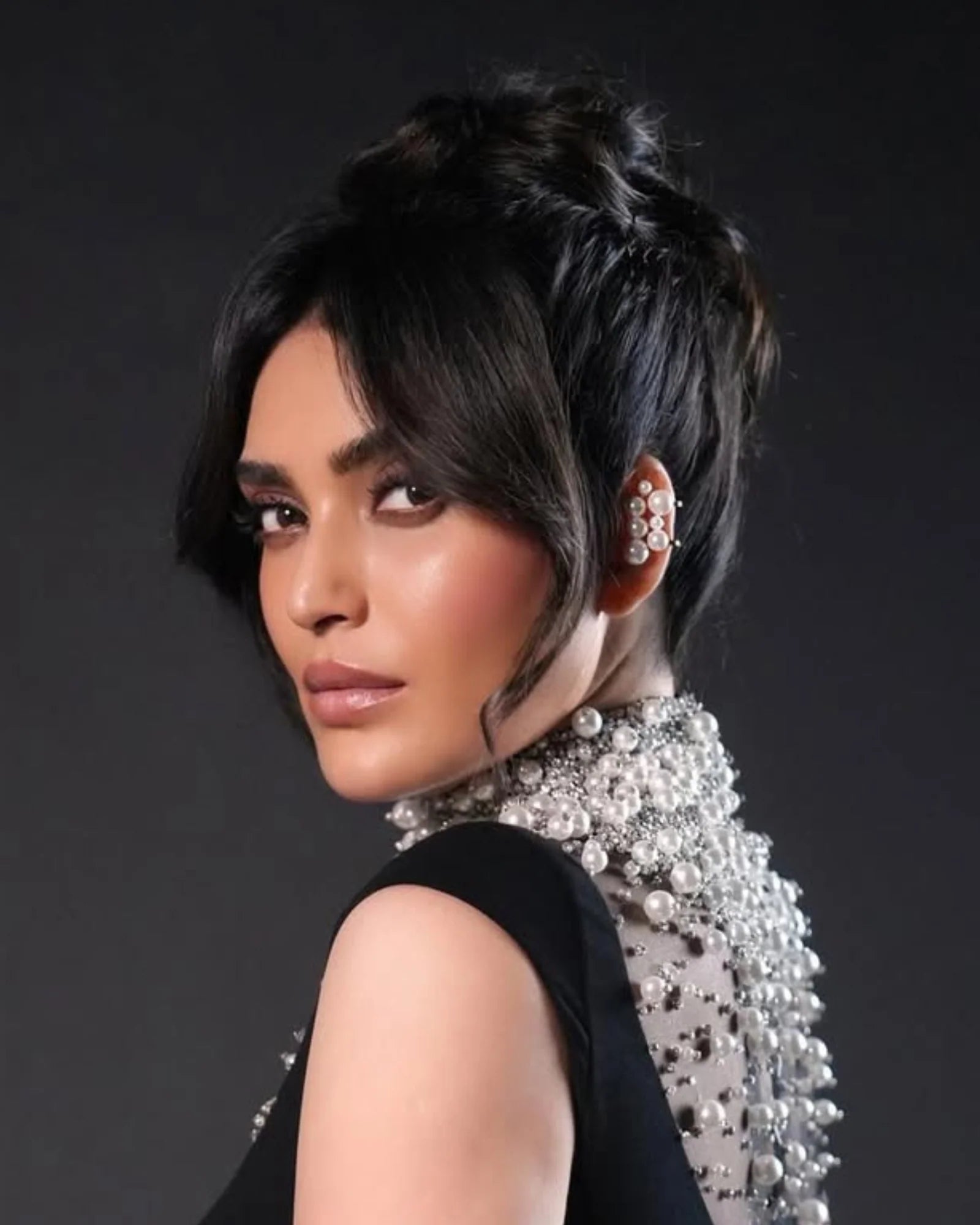 Bunch Ear Cuff
