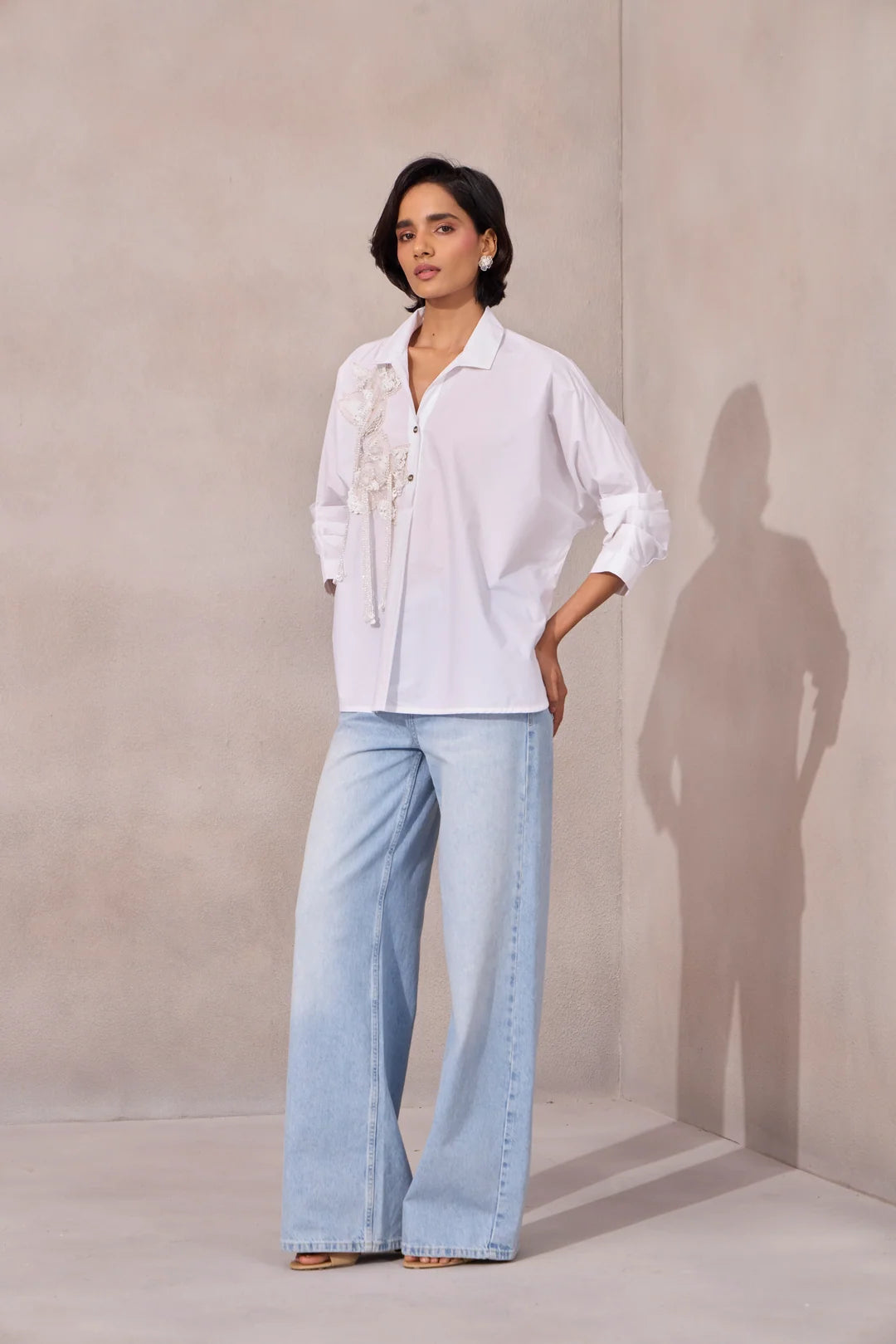 SOLARIS APPLIQUÉ SHIRT