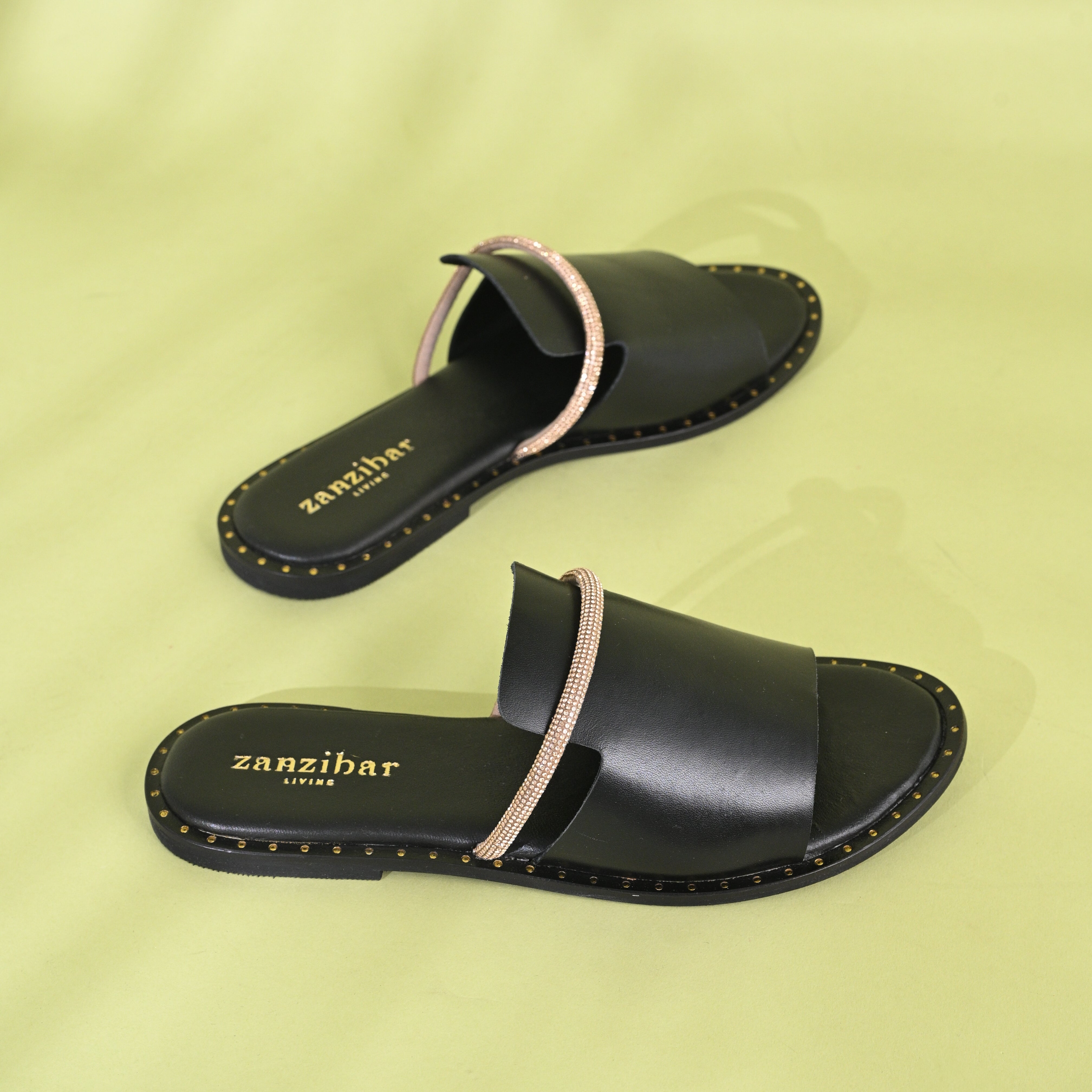 Mykonos Black