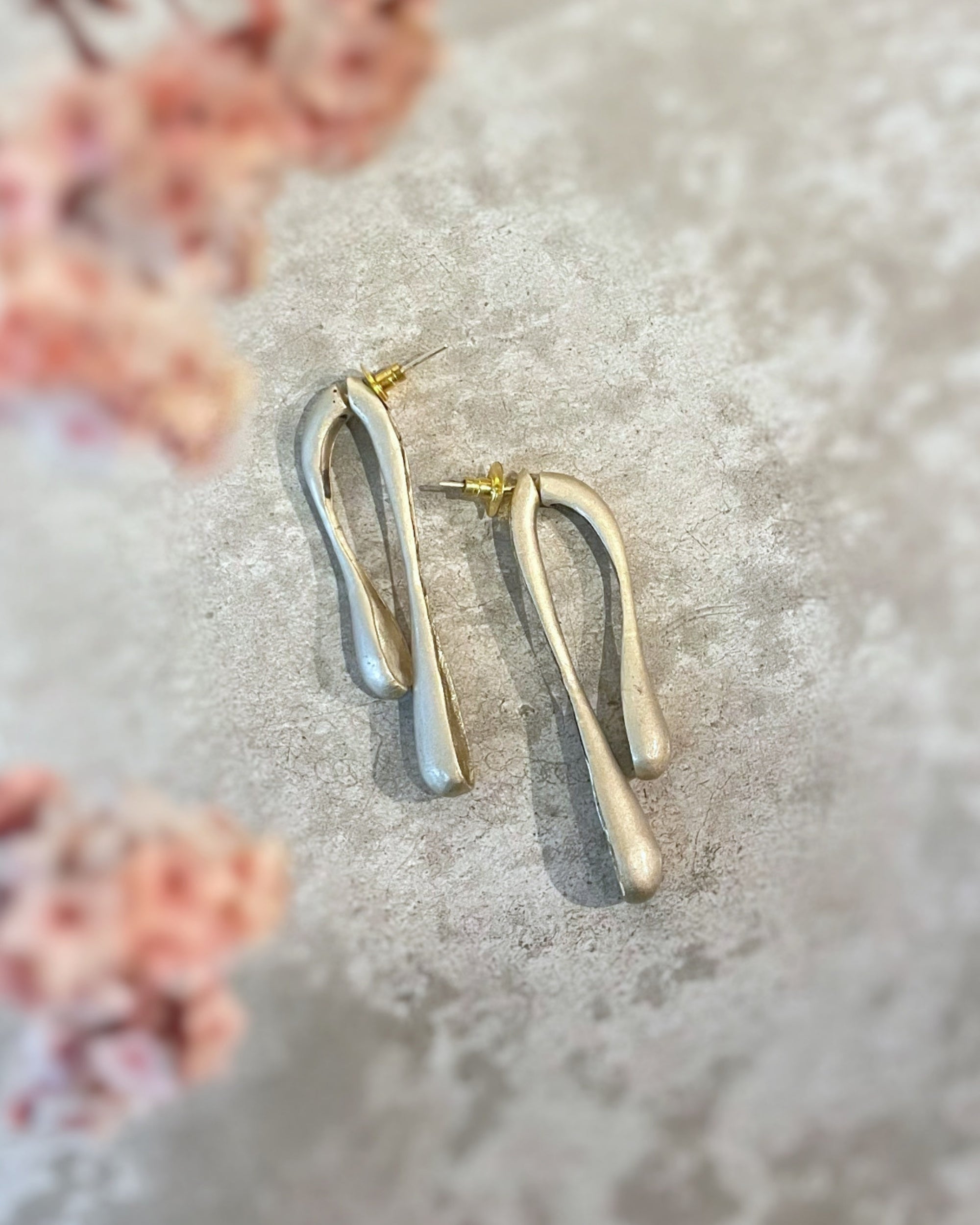 Sria Earrings